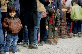 Μεταφορά 20.000 προσφύγων στην ενδοχώρα έως τέλος Νοεμβρίου