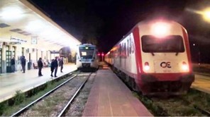Ακινητοποιήθηκαν τρένα στην Πιερία λόγω διακοπής ρεύματος από κεραυνό