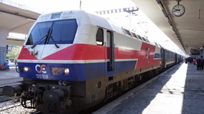 Tρένο από τη Λάρισα έπεσε σε κοπάδι αγριογούρουνων στο Βελεστίνο