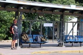 "Εξυπνες" στάσεις λεωφορείων στη Λάρισα - Θα αντικατασταθούν τουλάχιστον 40 στέγαστρα 