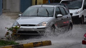 Σημαντική επιδείνωση του καιρού - Βροχές και καταιγίδες στη Θεσσαλία 
