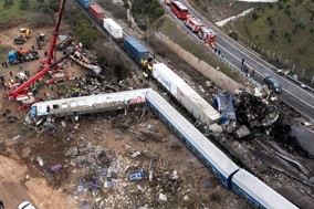 Τραγωδία στα Τέμπη: Από το κυλικείο άρχισε η φονική φωτιά στο τρένο (Βίντεο)