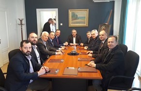Δήμος Τυρνάβου: Δεσμεύσεις Θεοδωρικάκου για τα ώριμα έργα του “Φιλόδημου” 