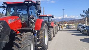 Συλλαλητήριο με τρακτέρ σήμερα από τους αγρότες του Τυρνάβου