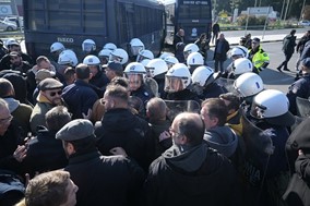 Επεισόδια στον Ε65 - η αστυνομία απέτρεψε το κλείσιμο του δρόμου