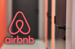 Τα κρεβάτια του Airbnb ξεπέρασαν τα ξενοδοχεία