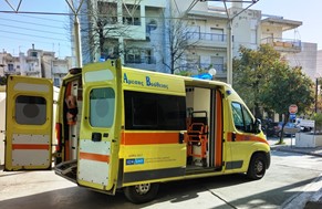 Tραυματισμός μοτοσικλετιστή στο δρόμο Λάρισας - Βόλου 