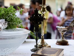 Κοινός αγιασμός για το 12ο Γυμνάσιο και το 8ο Λύκειο Λάρισας 