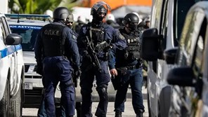 Aστυνομική επιχείρηση στον οικισμό των Ρομά - 10 συλλήψεις στον Τύρναβο