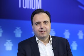 Στη Λάρισα σήμερα ο Δημήτρης Παπαστεργίου σε εκδήλωση του ΣΘΕΒ 