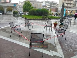 Καρδίτσα: Nεκρή 26χρονη που έπεσε από τον 5ο όροφο Εμπορικού Κέντρου