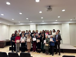 Aπονεμήθηκαν τιμητικοί έπαινοι για τις "Βελονιές Παράδοσης"