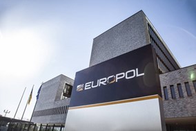 Λαρισαίοι "έκλεβαν" τράπεζες των ΗΠΑ - Διεθνής απάτη με πιστωτικές κάρτες 