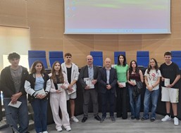 Το 12ο ΓΕΛ Λάρισας παρουσίασε πρόγραμμα e-twinning στην Περιφέρεια Θεσσαλίας