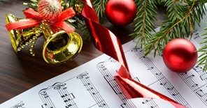 Χριστουγεννιάτικα τραγούδια από την Χορωδία των ΚΑΠΗ του Δήμου Φαρσάλων