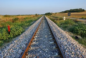 Αρχίζει η αποκατάσταση στο θεσσαλικό σιδηροδρομικό δίκτυο