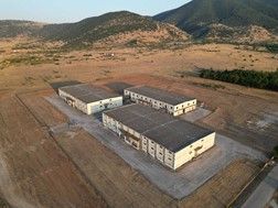 Bloody Hawk, 12ος Πίθηκος και Χαρά στο Καπνεργοστάσιο Ελασσόνας 