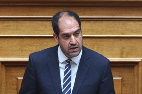 Κεφαλογιάννης: Παραπληροφόρηση ότι αμερικανικά drones από τη Λάρισα "επιχείρησαν" στην Κριμαία