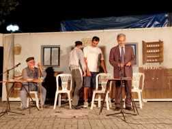 Με επιτυχία η κωμωδία "Δήμαρχος για όλες τις δουλειές" στη Σκοτούσσα