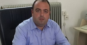 Λ. Ζάρρας: “Οι αγρότες του Δήμου Τεμπών αβοήθητοι στη συγκομιδή των ελιών”