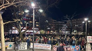 Λάρισα: Μαζικό το νέο συλλαλητήριο για τα Τέμπη - Απαίτηση για δικαιοσύνη