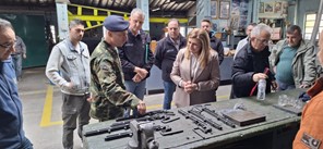 Στο 303 ΠΕΒ Λάρισας η βουλευτής Ευαγγελία Λιακούλη 