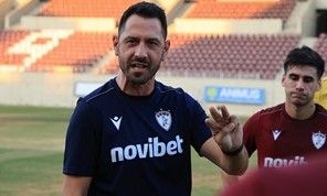 Πετράκης: "Η ΑΕΛ να κάνει υπερήφανο τον κόσμο της με το μαχητικό πνεύμα"
