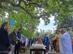 Στη Θεία Λειτουργία της Ζωοδόχου Πηγής ο Δήμαρχος Τεμπών Γιώργος Μανώλης