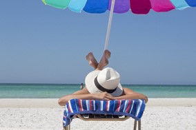 Λήγουν την Κυριακή 30/6 τα voucher κοινωνικού τουρισμού 2023-24