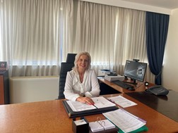 Στο Διοικητήριο η νέα γενική γραμματέας της Αποκεντρωμένης Ρένα Καραλαριώτου 