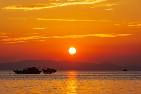 Θερινό ηλιοστάσιο, πανσέληνος της φράουλας και πόσο θα διαρκέσει φέτος η μεγαλύτερη μέρα του χρόνου