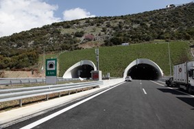Κλείνουν τα τούνελ στα Τέμπη λόγω εργασιών