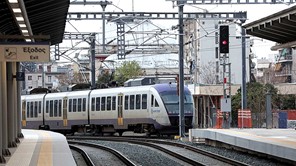 Στις ράγες μπαίνουν έργα 1,3 δισ. ευρώ στον σιδηρόδρομο