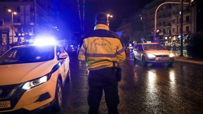 Μετέφερε ναρκωτικά αλλά δεν είχε δίπλωμα για τη μηχανή που οδηγούσε