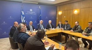 Συνάντηση Τσιάρα με αγρότες – Το χρονοδιάγραμμα των πληρωμών