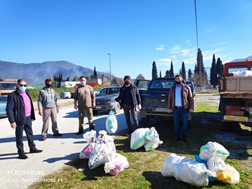Συλλέχθηκαν κενές συσκευασίες φυτοφαρμάκων στον Δήμο Τεμπών 
