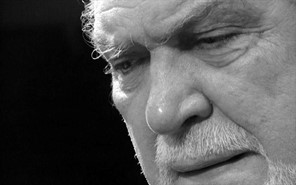 Πέθανε ο Κώστας Καζάκος - Η ζωή και καλλιτεχνική πορεία του σπουδαίου ηθοποιού 