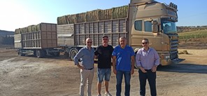 Συνεταιριστική Τράπεζα Θεσσαλίας: Παρέδωσε 31.400 κιλά τριφύλλι στους κτηνοτρόφους του Σέσκλου 