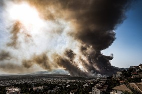 Σαρηγιάννης: Και στα Φάρσαλα επιβαρυμένη η ατμόσφαιρα από τις φωτιές