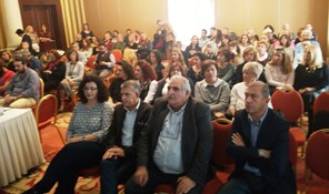 Κονδύλια 68 εκ. κατά της ανεργίας στη Θεσσαλία - Ομιλία Καραμεσίνη στη Λάρισα