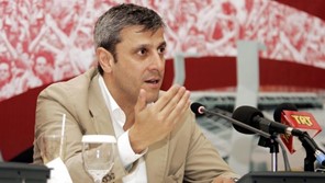 "Μπλέξιμο" Πηλαδάκη