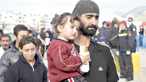 Κάλεσμα της ΕΛΜΕ Λάρισας για αλληλεγγύη στους πρόσφυγες