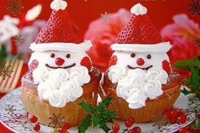 Τα γλυκά των γιορτών: Θερμίδες και χρήσιμα tips για να μην υπερβάλλετε