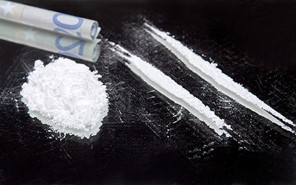 Πέντε κιλά κοκαΐνη στα χέρια οκτώ νεαρών Λαρισαίων!