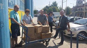 Γάλλοι πολίτες έστειλαν βοήθεια στη Λάρισα μέσω των Ενεργών Πολιτών