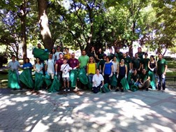 Εθελοντικός καθαρισμός στο Πάρκο Αλκαζάρ"