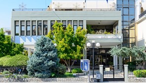 Οι "Όρνιθες" του Αριστοφάνη στο Δημοτικό Ωδείο Λάρισας με ελεύθερη είσοδο για το κοινό