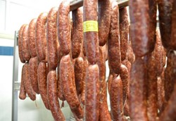 Αυξημένος τζίρος για τα Πηλιορείτικα Λουκάνικα Στράκας