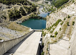 Ο Αχελώος κυριάρχησε στο Περιφερειακό Συμβούλιο