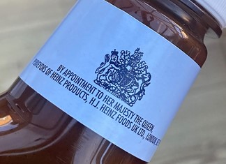 Μ. Βρεταννία: 600 εταιρείες χάνουν την βασιλική σφραγίδα